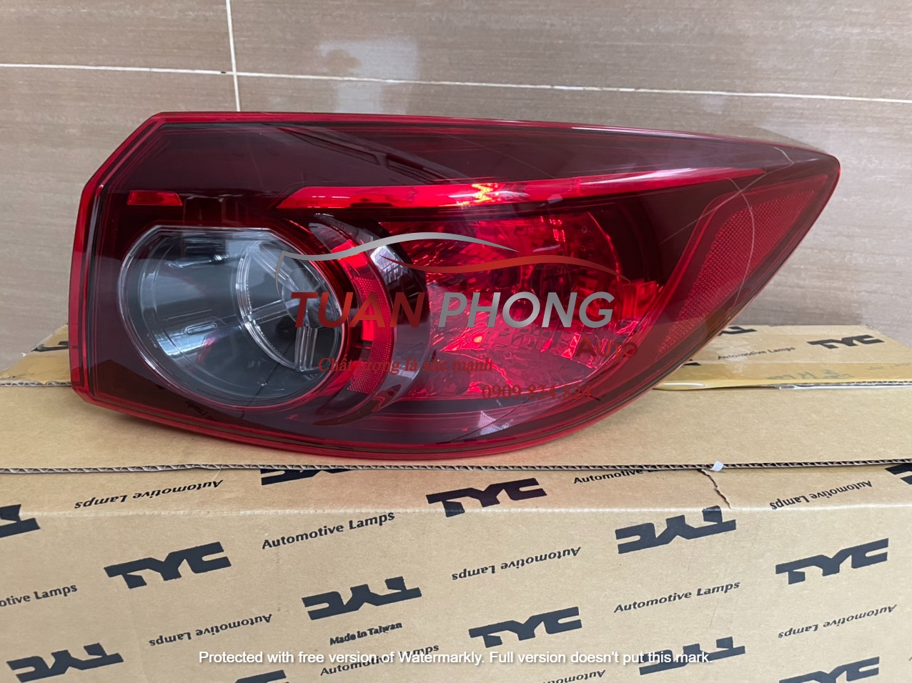 Đèn Hậu(đèn Lái) MAZDA 3 2014 2015 2016 2017 2018 1.5 11-6873-15-2 TYC-0